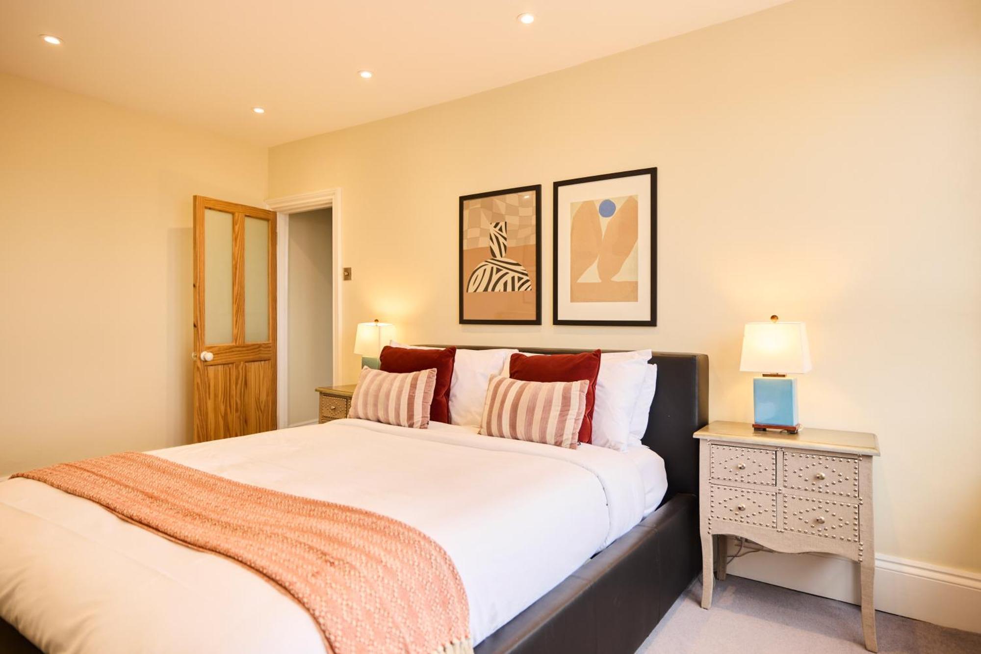 Apartamento The Peckham Hideaway - Bright 3Bdr Flat Londres Exterior foto